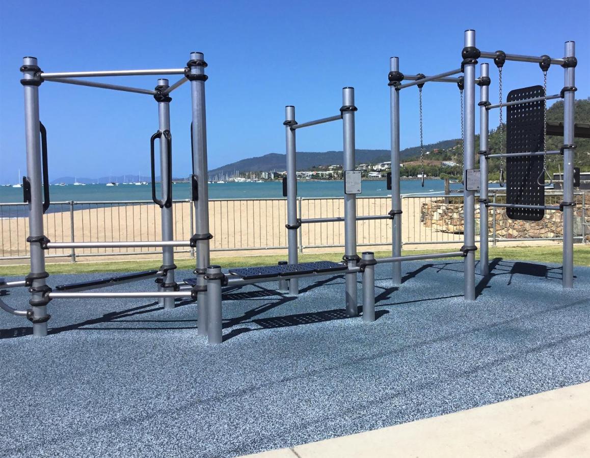 Whitsunday Waterfront Apartments エアリービーチ エクステリア 写真