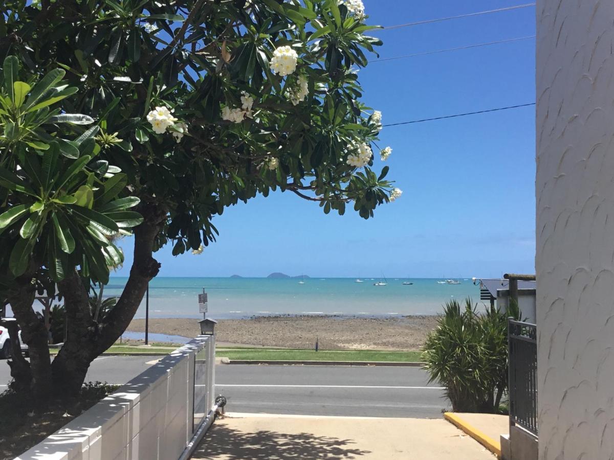 Whitsunday Waterfront Apartments エアリービーチ エクステリア 写真