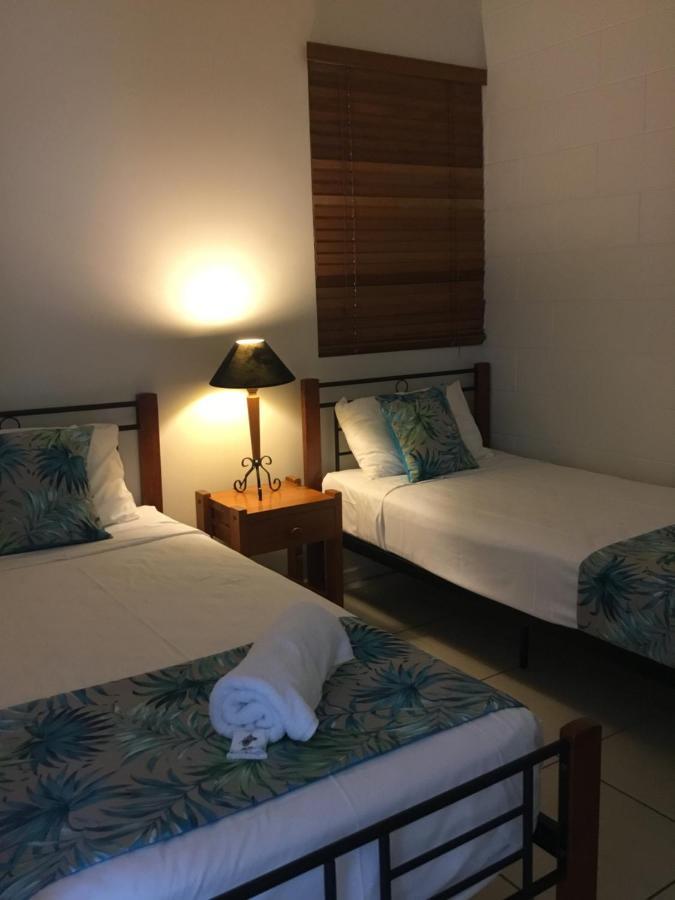 Whitsunday Waterfront Apartments エアリービーチ エクステリア 写真