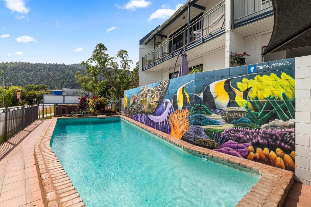 Whitsunday Waterfront Apartments エアリービーチ エクステリア 写真