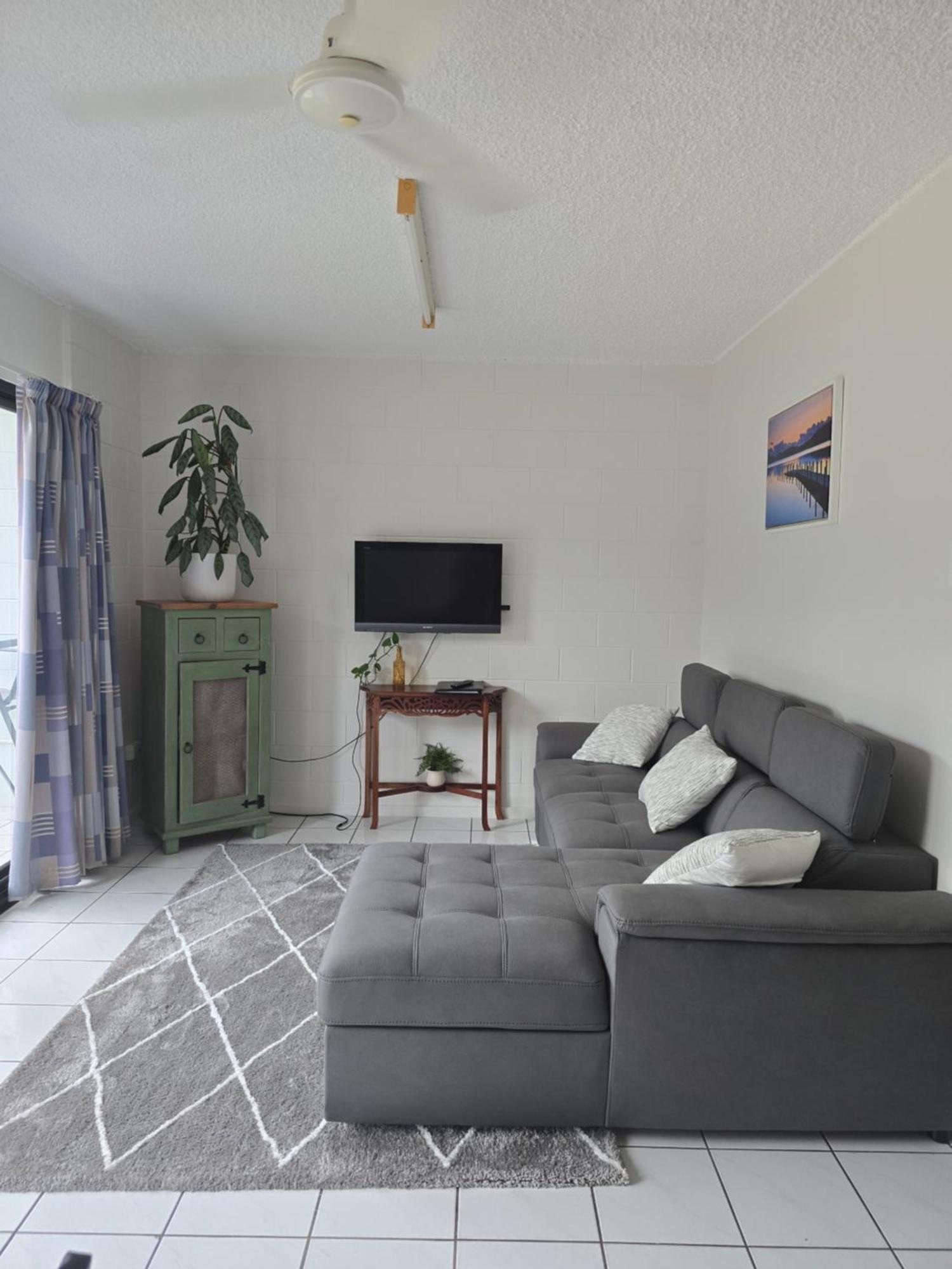 Whitsunday Waterfront Apartments エアリービーチ エクステリア 写真