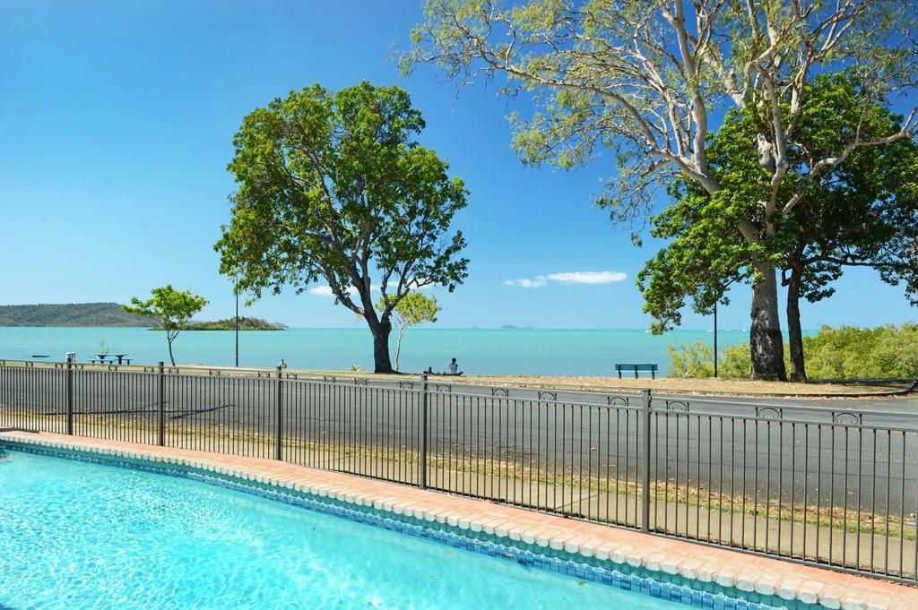 Whitsunday Waterfront Apartments エアリービーチ エクステリア 写真