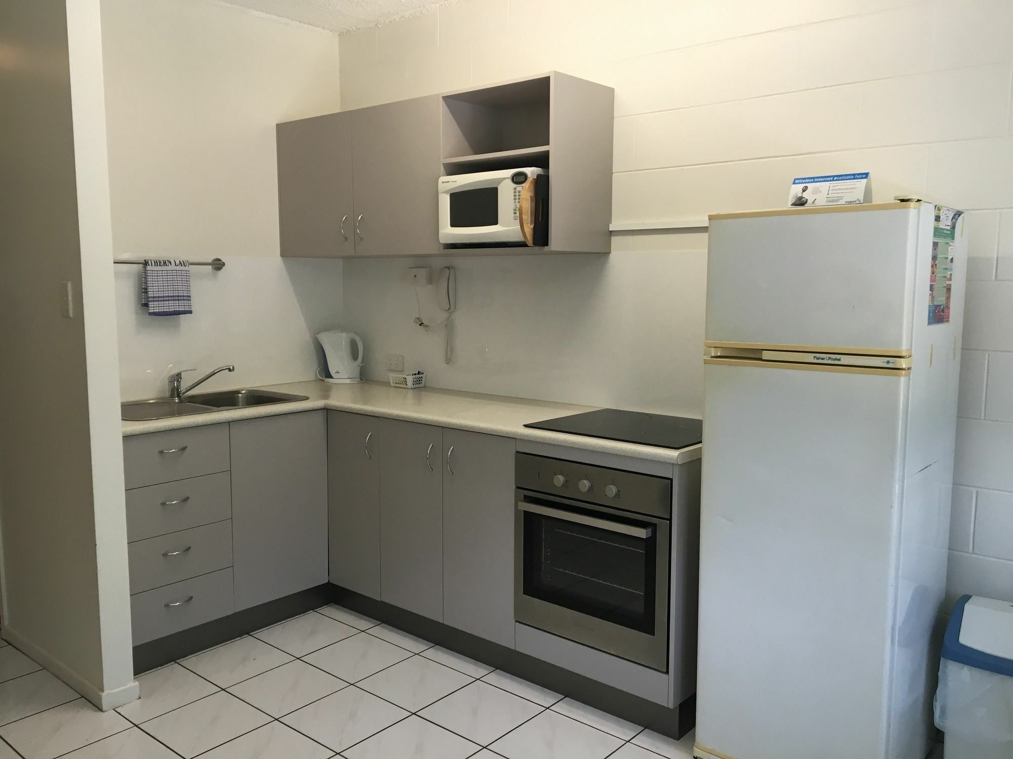 Whitsunday Waterfront Apartments エアリービーチ エクステリア 写真